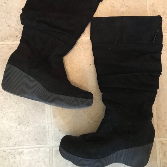 Skechers Suede Black Tall Boots Women Size US 8 - Picture 2 of 4